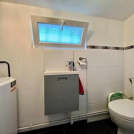 Maison Typique Avec Jardin, Proche Centre Et Pistes Cyclables, 5 Couchages, Animaux Admis, Menage Inclus - Fr-1-246a-320