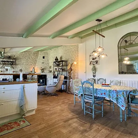 Vakantiehuis Maison Typique Avec Jardin, Proche Centre Et Pistes Cyclables, 5 Couchages, Animaux Admis, Menage Inclus - Fr-1-246a-320 *